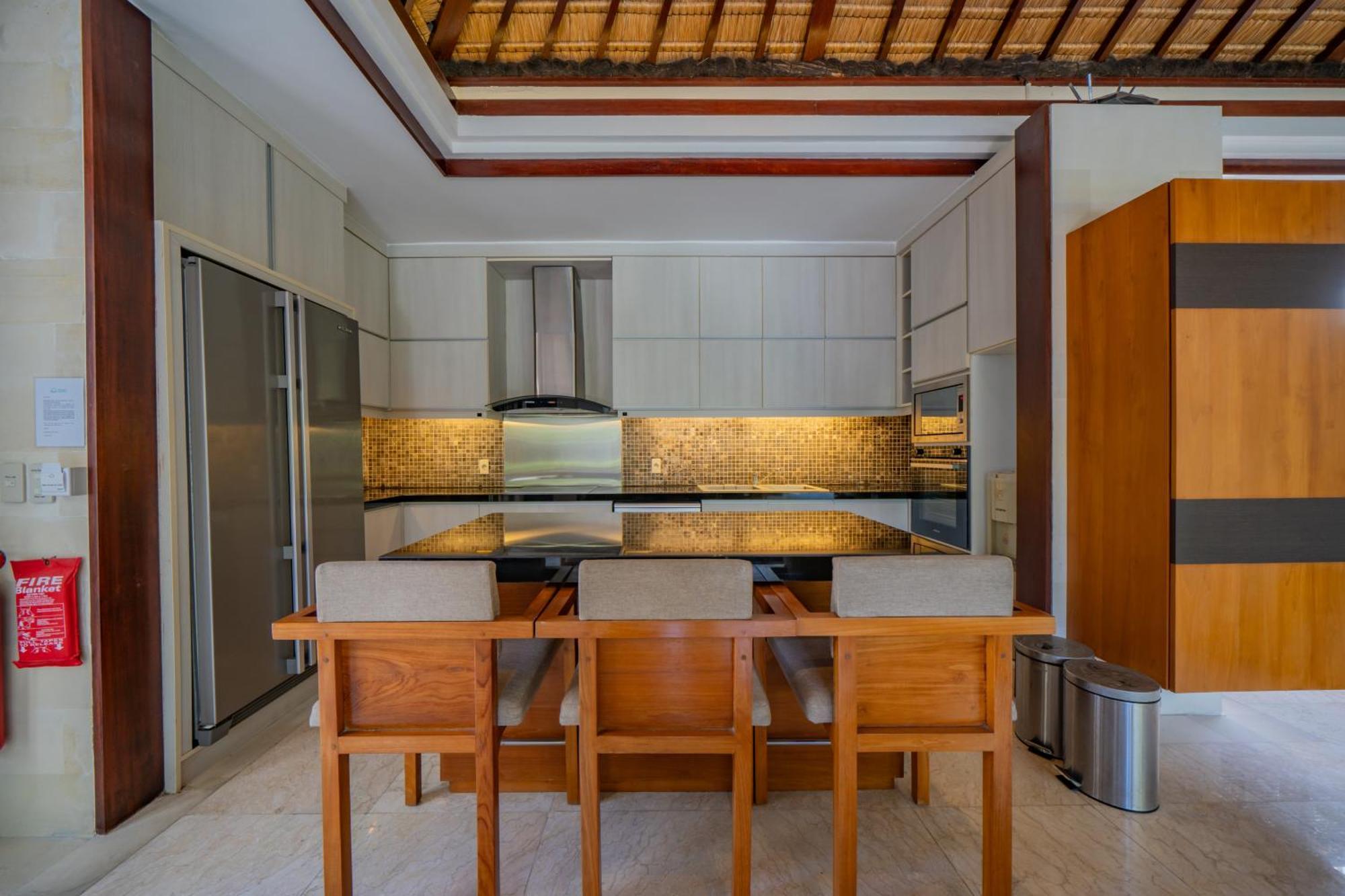 Kedonganan Beach Villas Jimbaran  Bagian luar foto