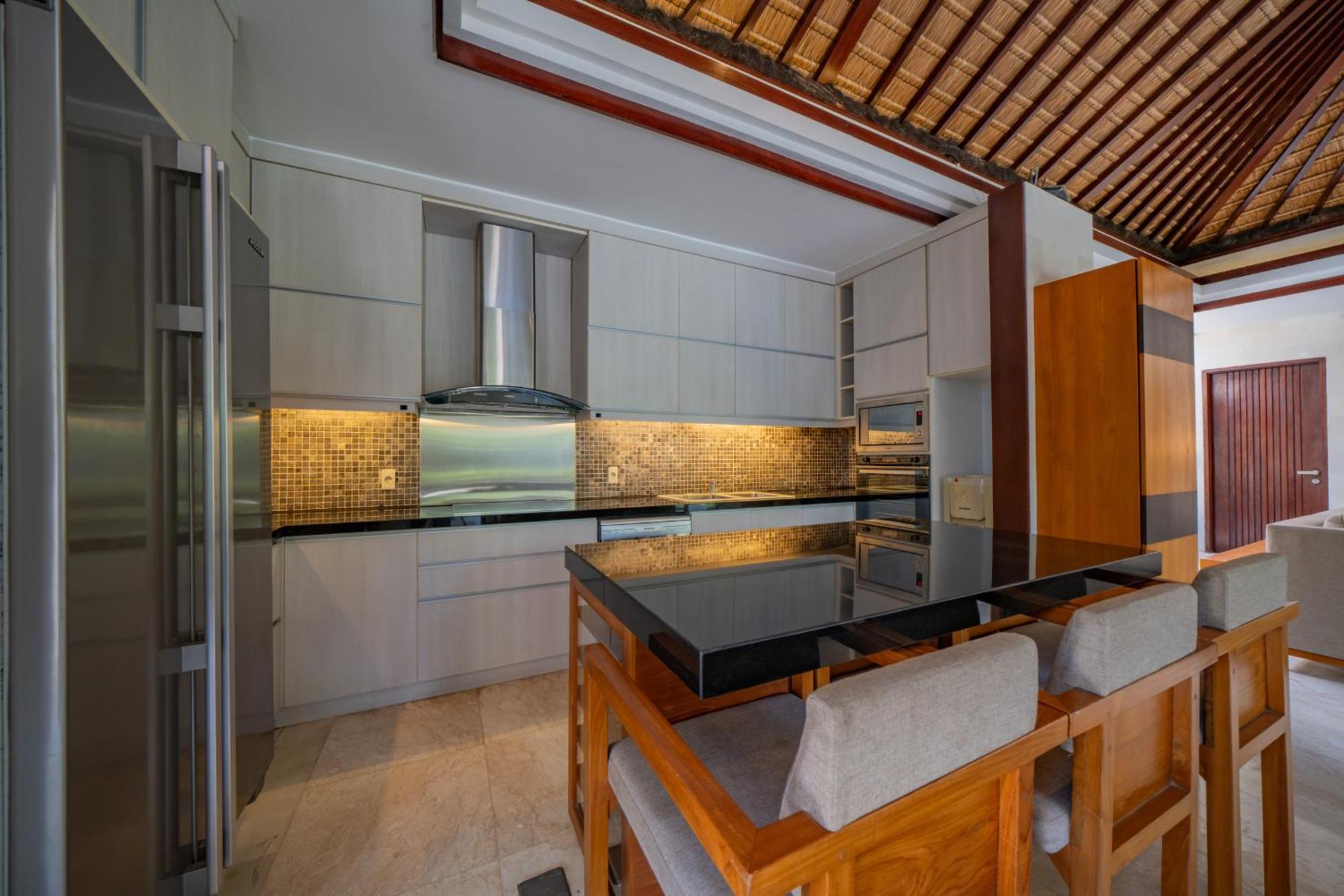 Kedonganan Beach Villas Jimbaran  Bagian luar foto